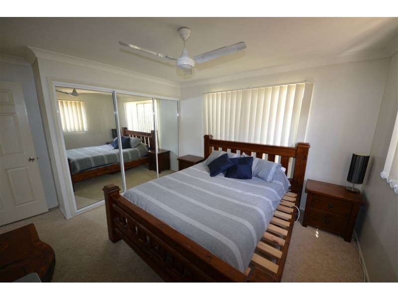 17 Gleeson Close, Gracemere QLD 4702