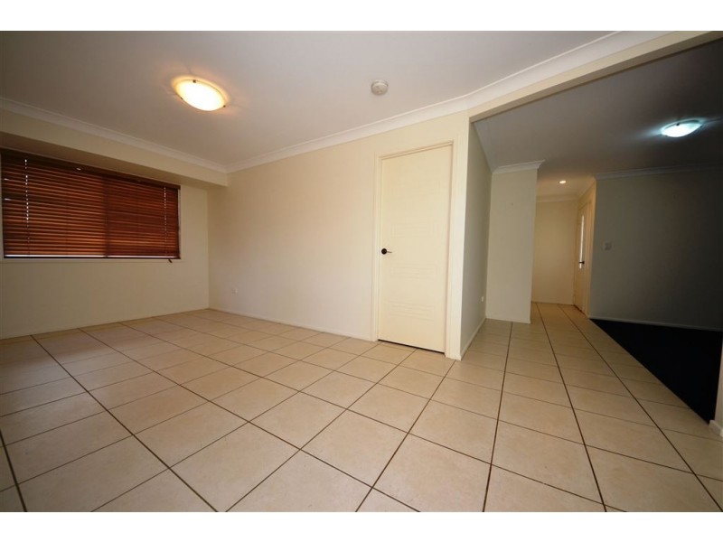 4 Davies Avenue, Gracemere QLD 4702