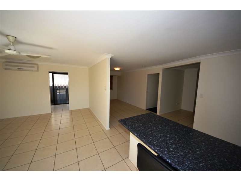 4 Davies Avenue, Gracemere QLD 4702