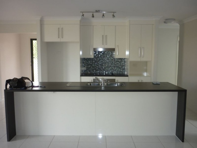 103 Lucas Street, Gracemere QLD 4702