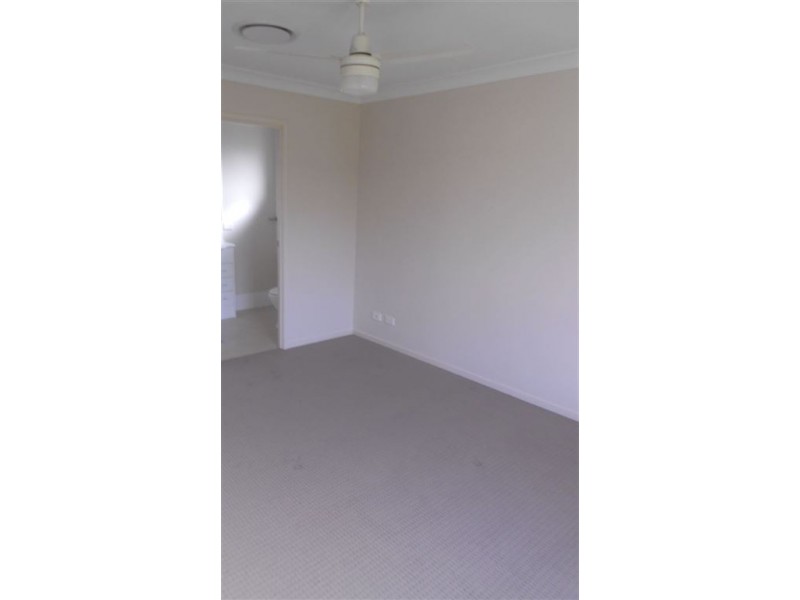 15 Webster Street, Gracemere QLD 4702