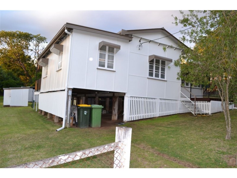 69 Darcy Street, Mount Morgan QLD 4714