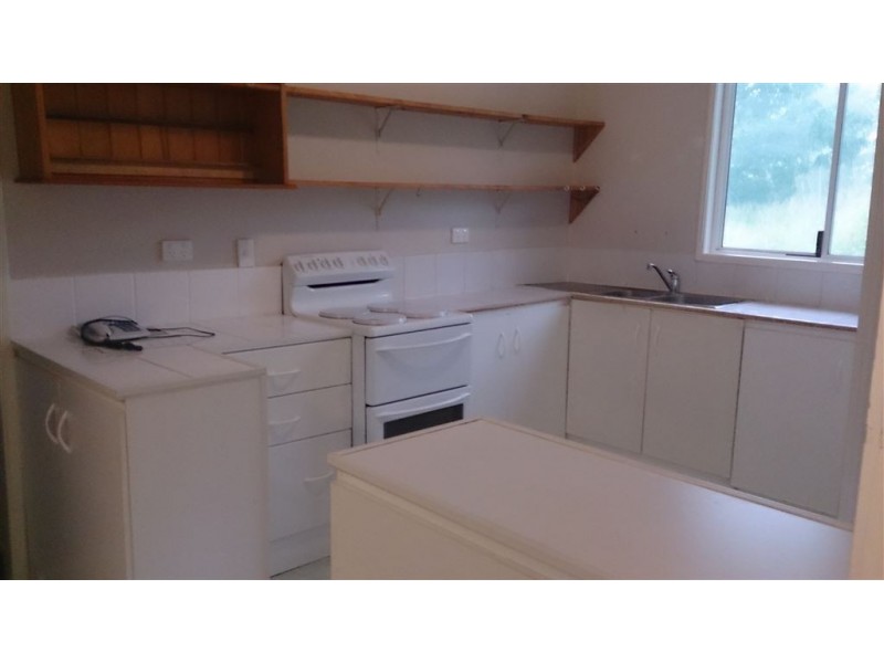 30 West Street, Mount Morgan QLD 4714