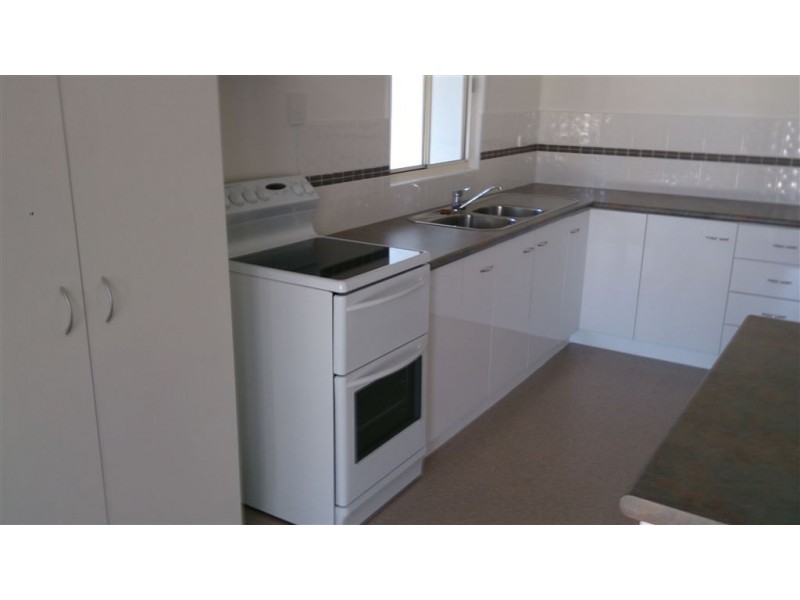 69 Darcy Street, Mount Morgan QLD 4714