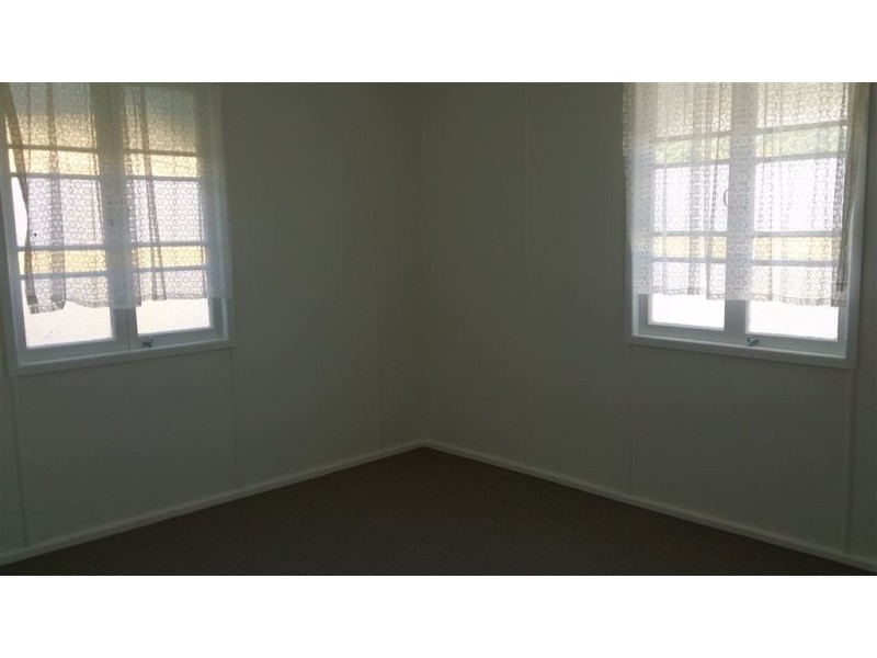 69 Darcy Street, Mount Morgan QLD 4714