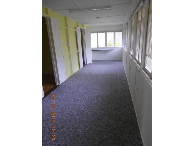 42 Gordon Street, Mount Morgan QLD 4714