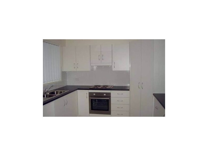 13 Riley Drive, Gracemere QLD 4702