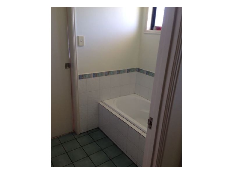 17 Ranger Street, Gracemere QLD 4702