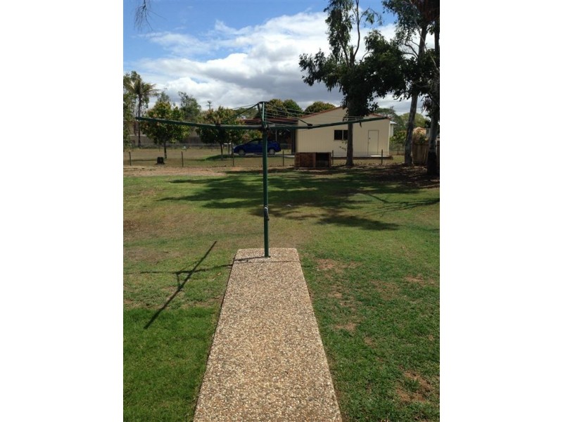 8 Lorraine Court, Gracemere QLD 4702