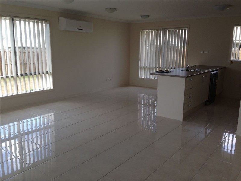 35 Taramoore Road, Gracemere QLD 4702