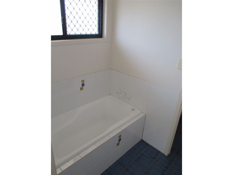 19 Ranger Street, Gracemere QLD 4702