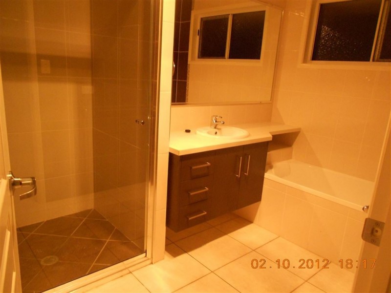 64 Corella Drive, Gracemere QLD 4702