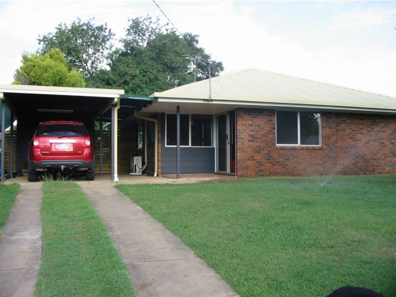 17 Mallet close, Gracemere QLD 4702
