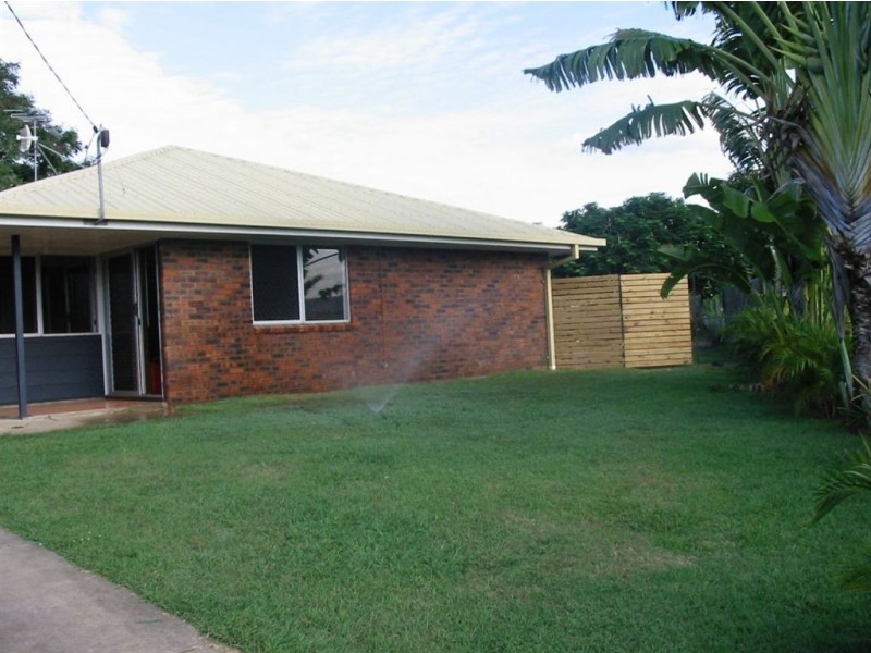 17 Mallet close, Gracemere QLD 4702