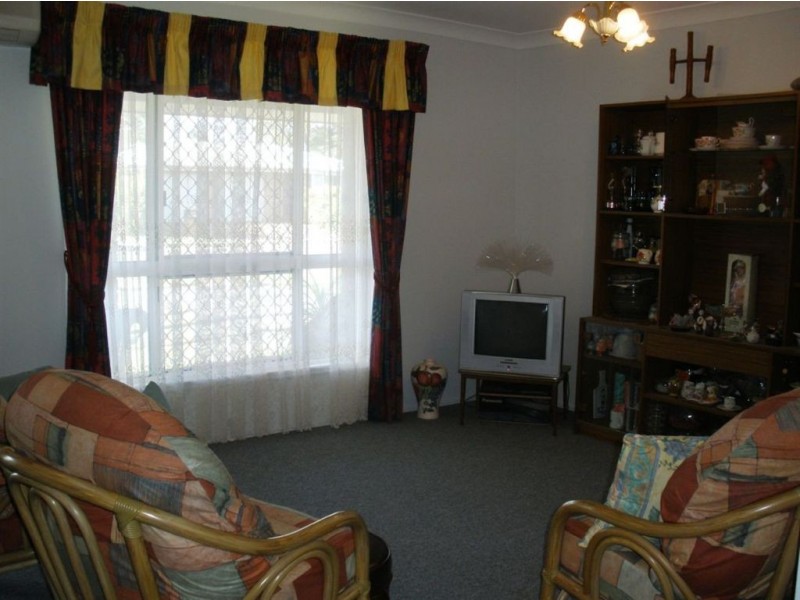 6 Gleeson close, Gracemere QLD 4702