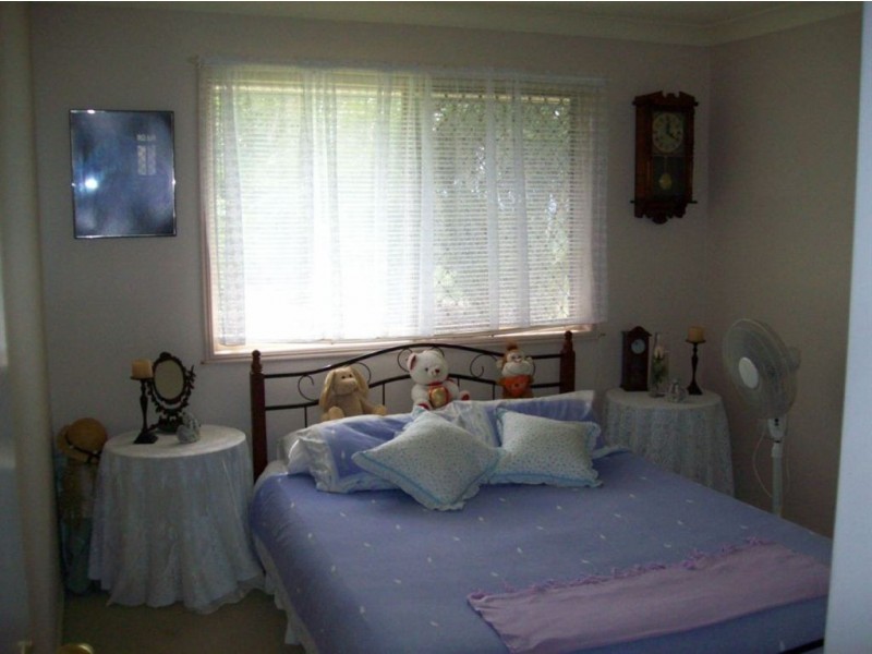 15 Preston Road, Bouldercombe QLD 4702