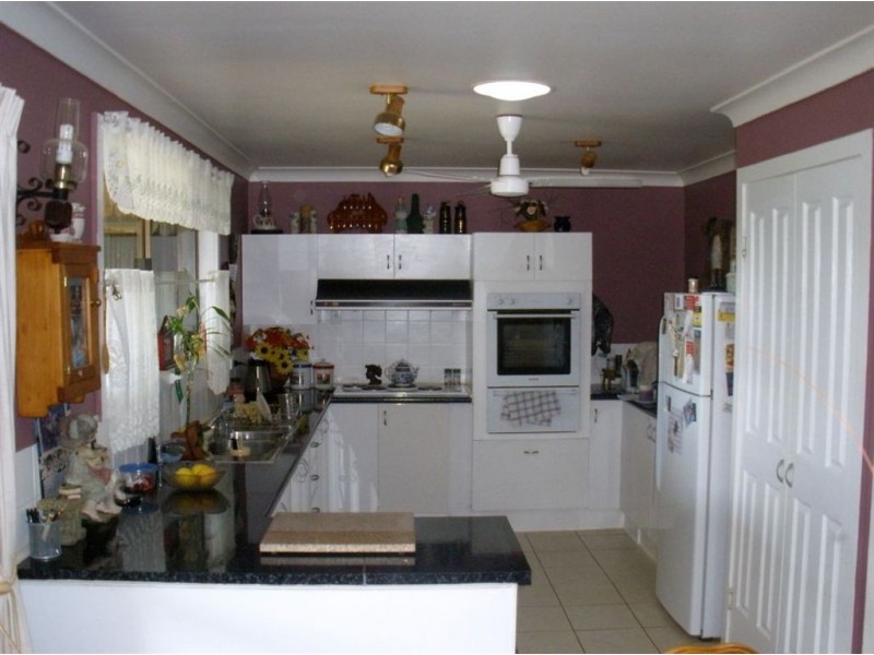 24 Fenwick  St, Gracemere QLD 4702