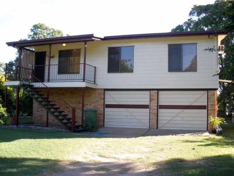 54 Moonmera st, Kabra QLD 4702