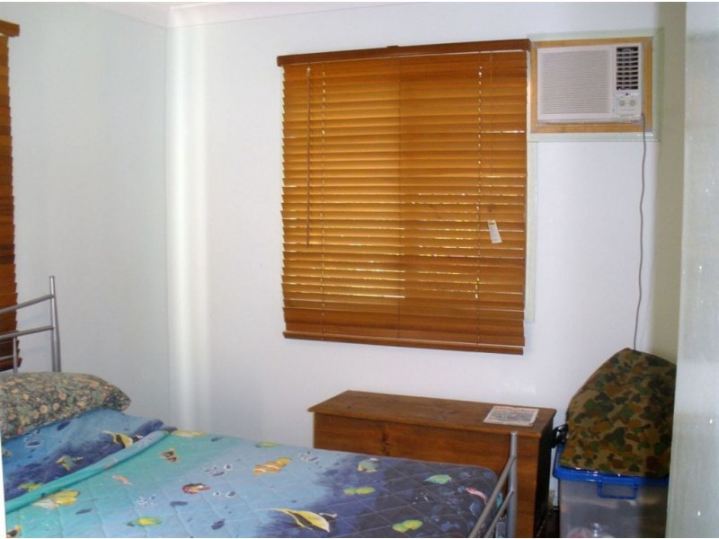 54 Moonmera st, Kabra QLD 4702