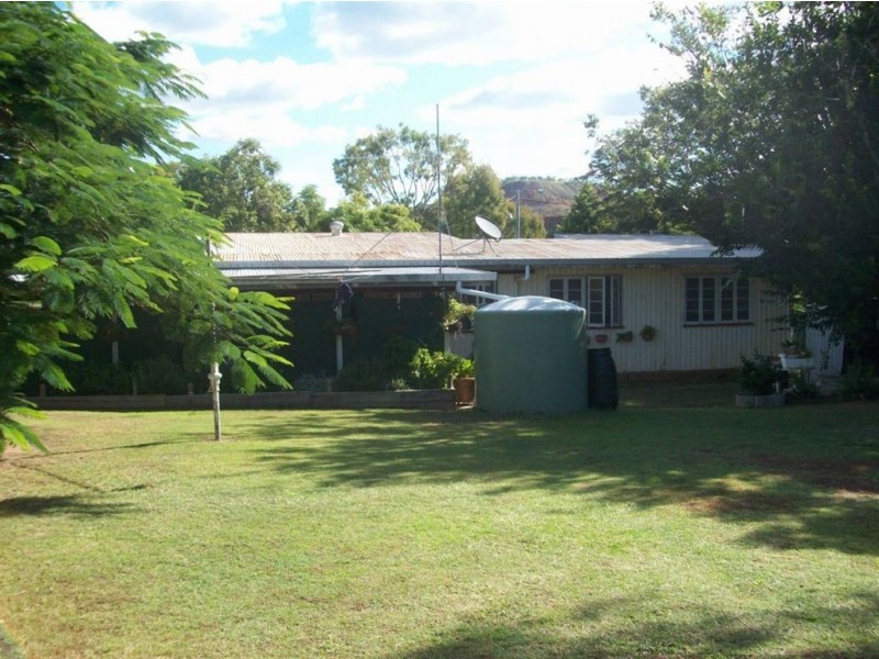 25 Thompson Avenue, Mount Morgan QLD 4714