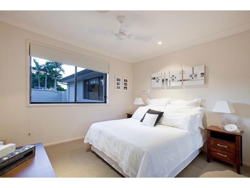 22 Forster Avenue, Sorrento QLD 4217