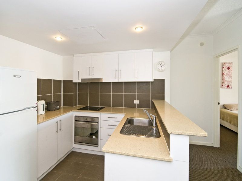 1107/1 Ocean St, Burleigh Heads QLD 4220