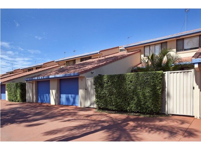 28/2 Karbunya Street, Mermaid Waters QLD 4218