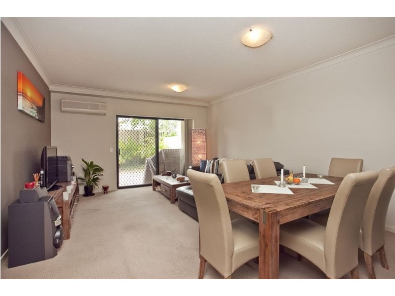 21/2 Geraldton Drive, Varsity Lakes QLD 4227