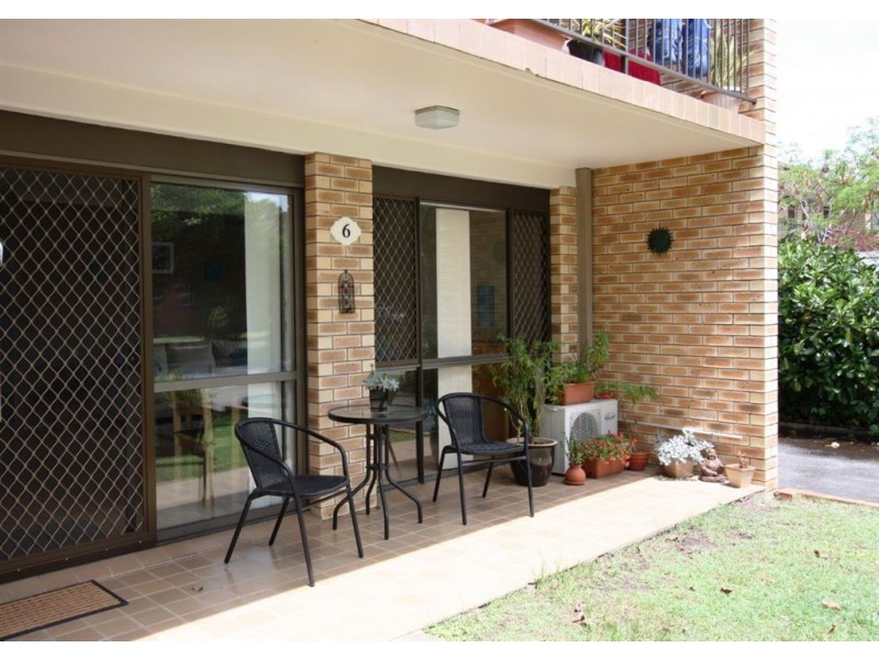 6/54 Karbunya Street, Mermaid Waters QLD 4218