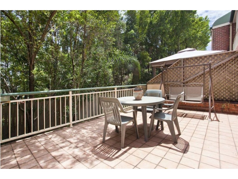 5/51 Pohlman Street, Southport QLD 4215