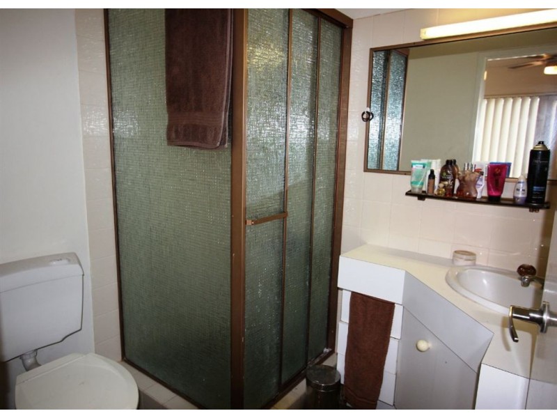 8/38 Duet Drive, Mermaid Waters QLD 4218