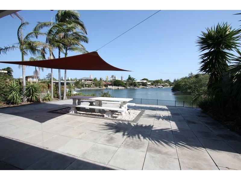 94 Monaco Street, Broadbeach Waters QLD 4218
