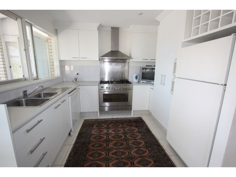 94 Monaco Street, Broadbeach Waters QLD 4218