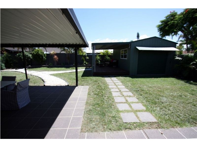 140 Burleigh Street, Burleigh Waters QLD 4220