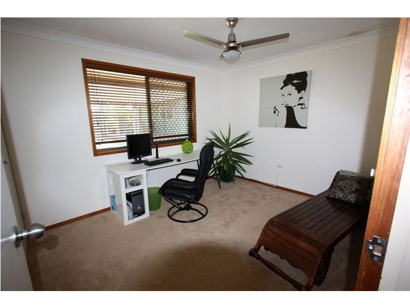 140 Burleigh Street, Burleigh Waters QLD 4220