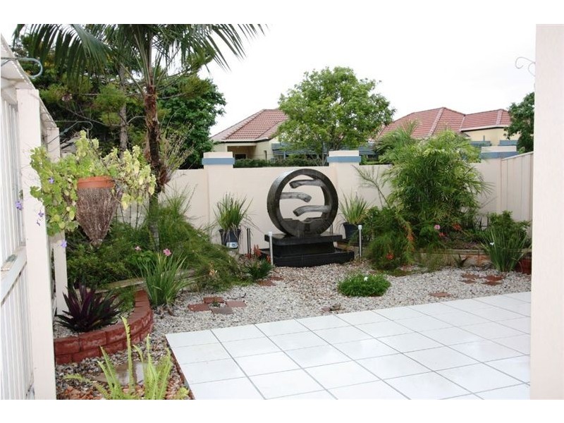 15/11-17 Beachcomber Court, Burleigh Waters QLD 4220