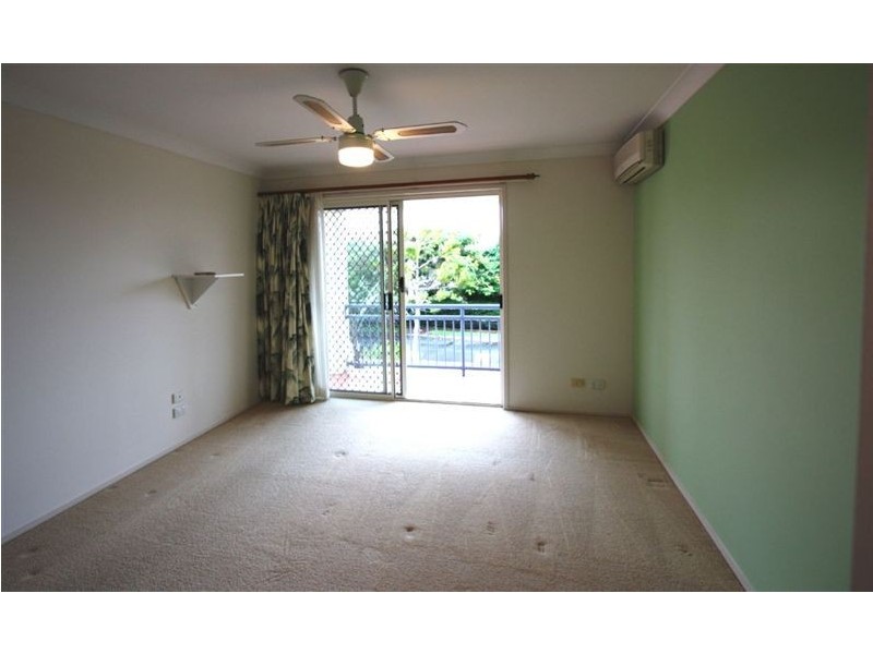 15/11-17 Beachcomber Court, Burleigh Waters QLD 4220