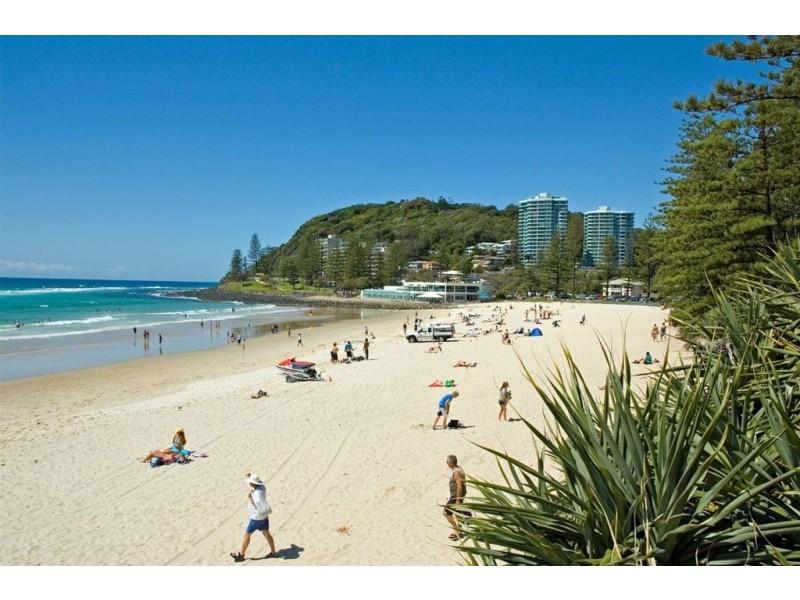 1/22 Ikkina Road, Burleigh Heads QLD 4220