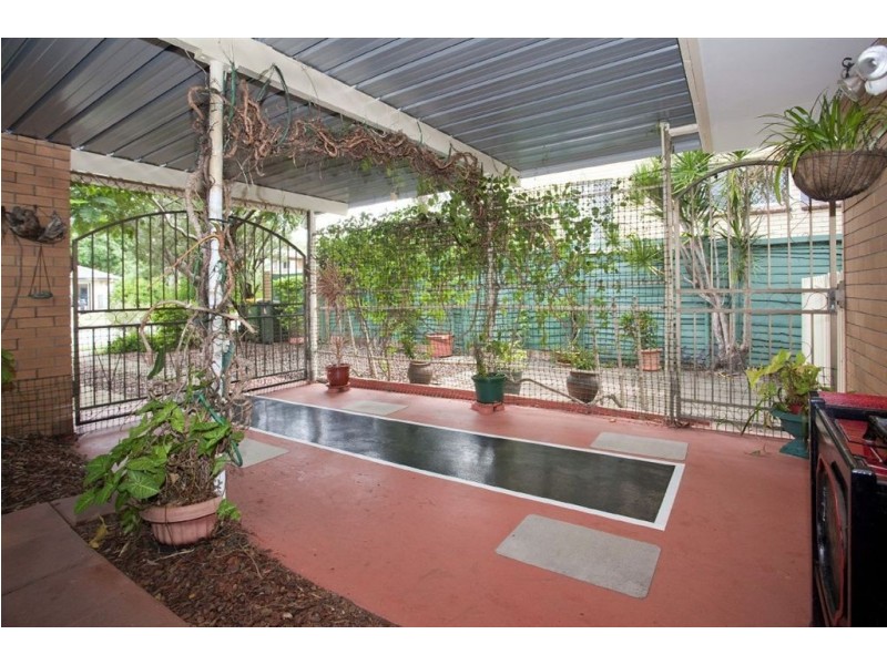 1/22 Ikkina Road, Burleigh Heads QLD 4220