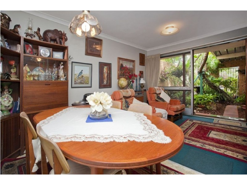 1/22 Ikkina Road, Burleigh Heads QLD 4220