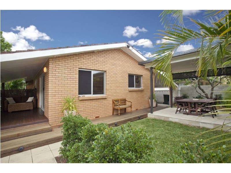 1/12 Ikkina Road, Burleigh Heads QLD 4220