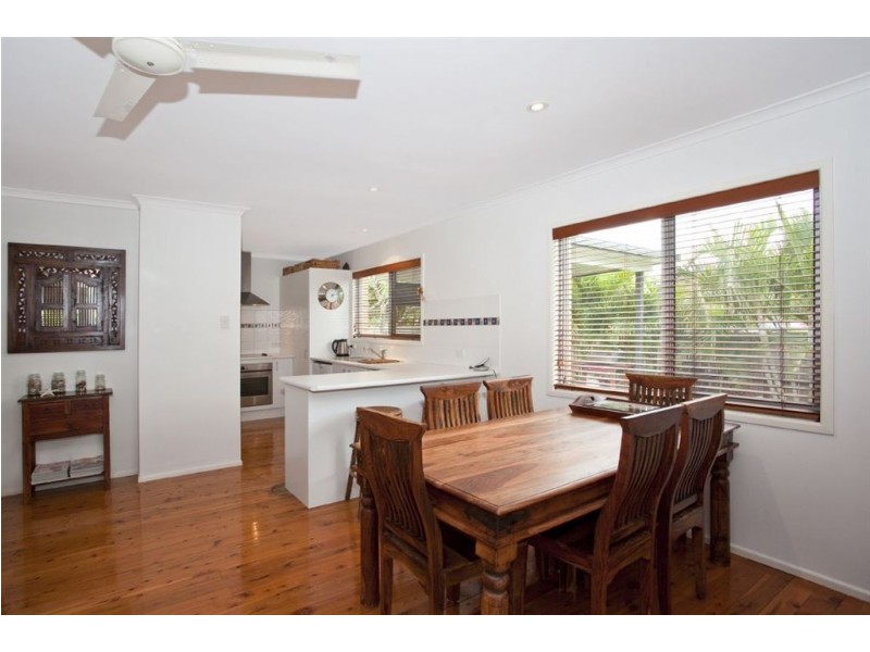 1/12 Ikkina Road, Burleigh Heads QLD 4220