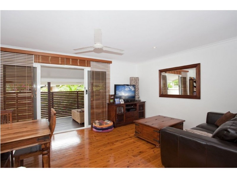 1/12 Ikkina Road, Burleigh Heads QLD 4220