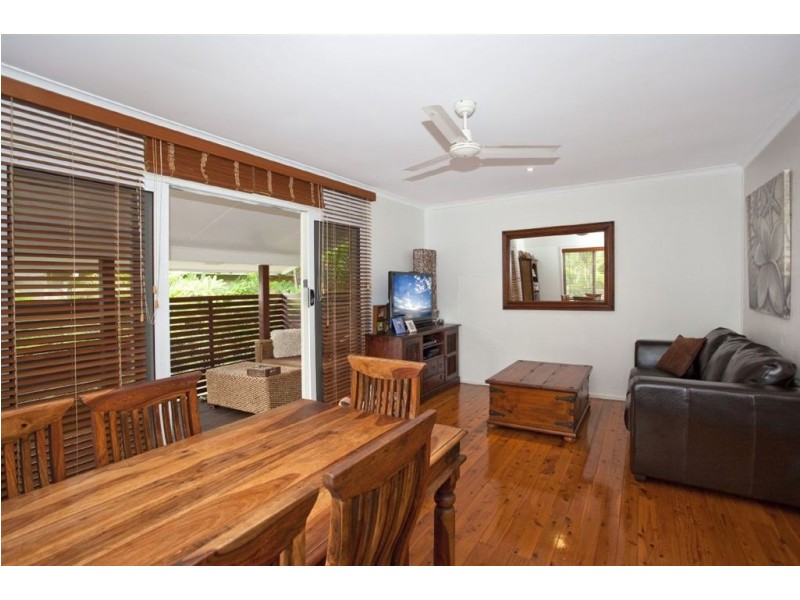1/12 Ikkina Road, Burleigh Heads QLD 4220