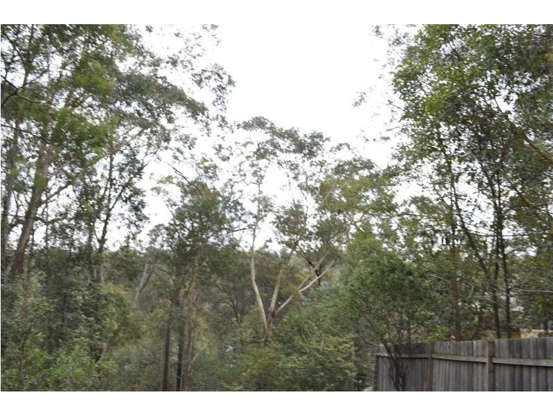 WARRIMOO – Harcourts Lennox Shopping Centre, Emu Plains NSW 2750