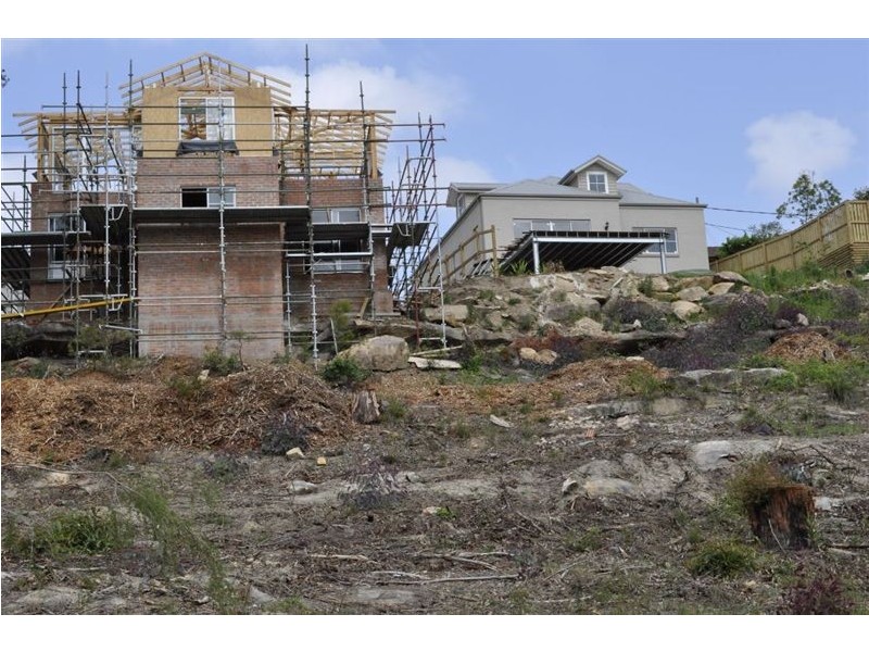 WARRIMOO – Harcourts Lennox Shopping Centre, Emu Plains NSW 2750