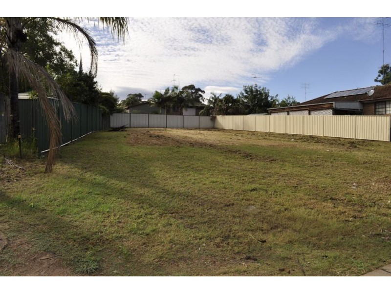 36 GREY GUMS, Cranebrook NSW 2749