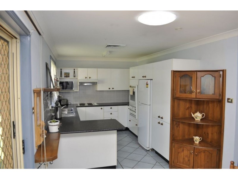 7 VIOLA, Glenmore Park NSW 2745