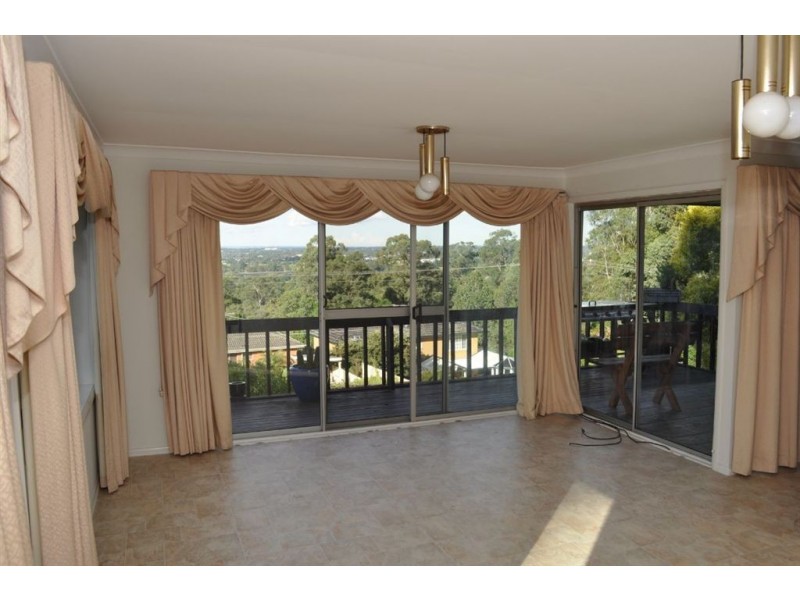 15 The Upper Santuary Drive, Leonay NSW 2750