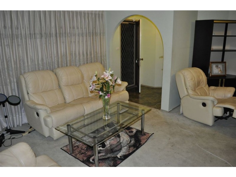 48 Nepean St, Emu Plains NSW 2750